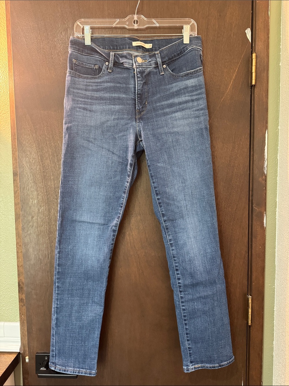 Levi's Women's Shaping Slim Straight-Leg Jeans in Blue Wash